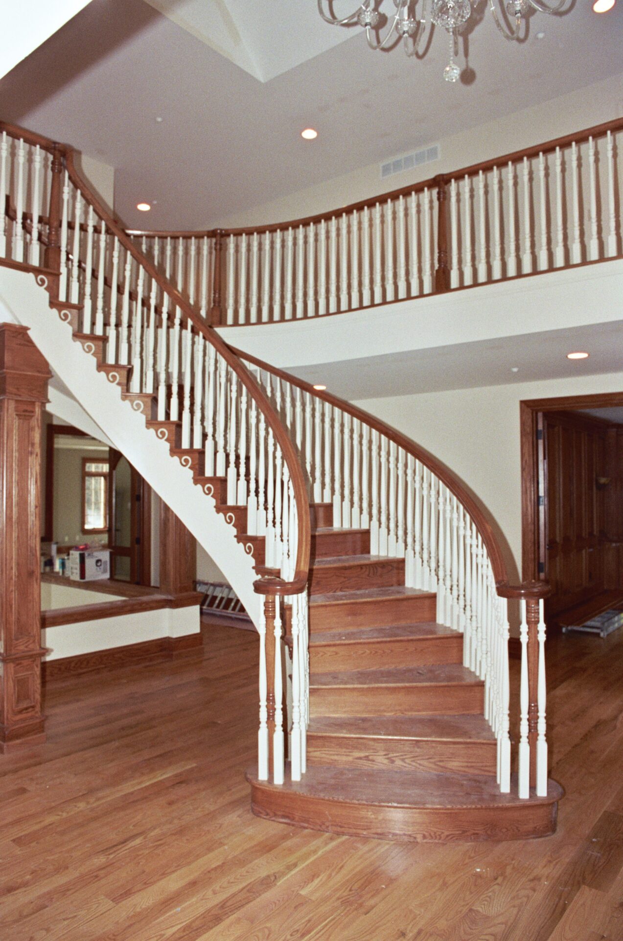 Curved Freestanding Stair