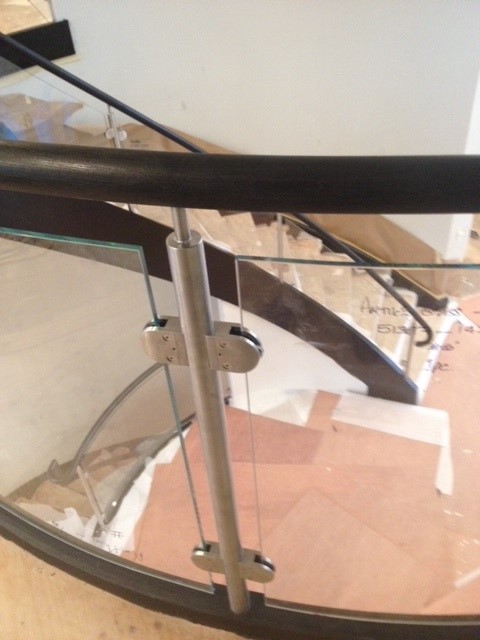 Curved Glass Rail System