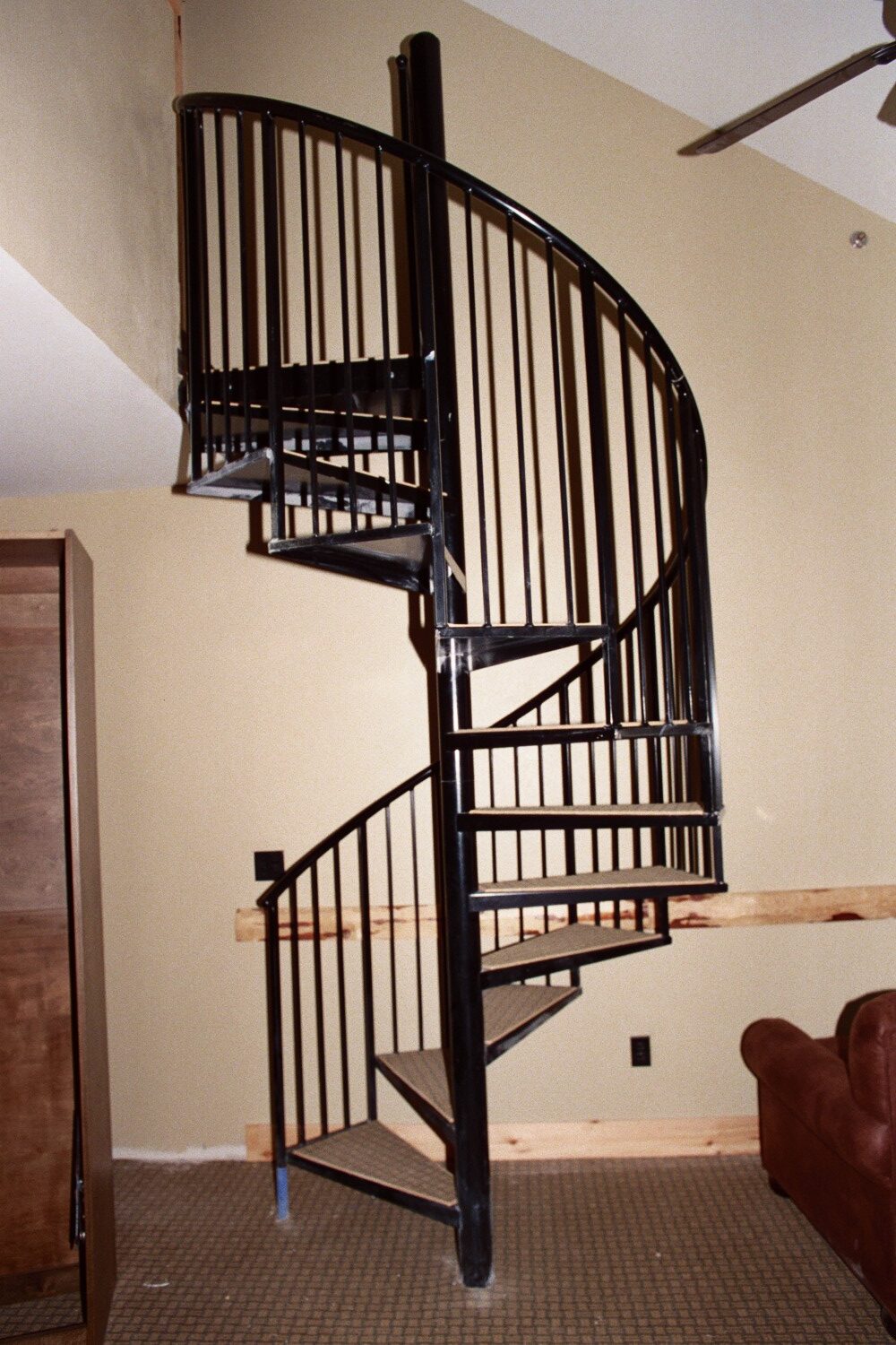 Spiral Stair 2 Rotated - Staircase Inc